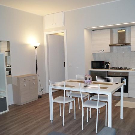 Appartement House Navigli-Life à Milan Extérieur photo